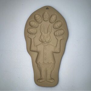 Vintage Brown Bag Cookie Mold Easter Bunny Rabbit W Eggs Hill Design Inc. 1993
